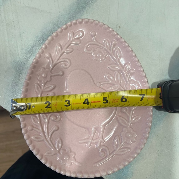 Lavender Egg-Shaped Plate with Chick Design - Picture 6 of 7